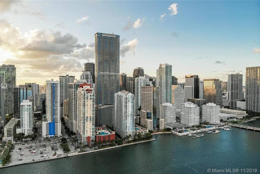 Luxury Penthouse Brickell 3 Bedrooms Free Parking Miami Bagian luar foto