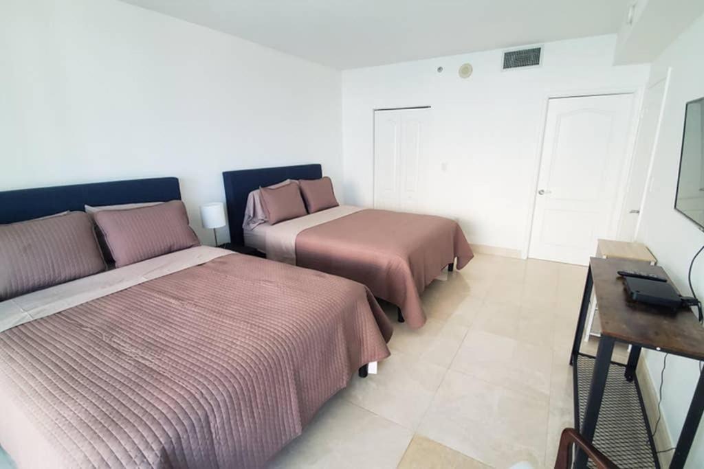 Luxury Penthouse Brickell 3 Bedrooms Free Parking Miami Bagian luar foto