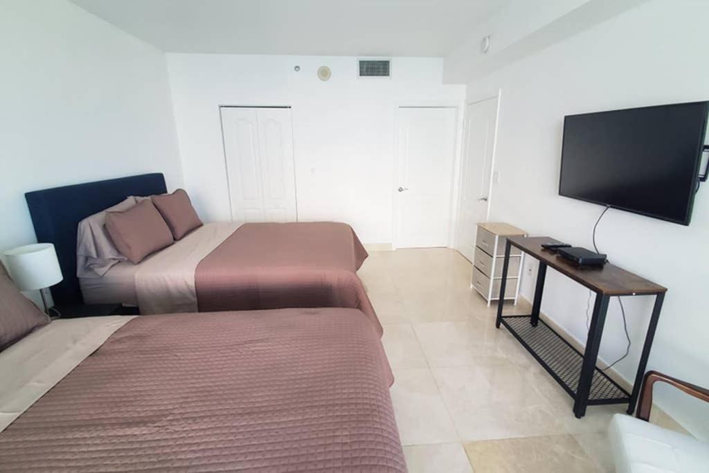 Luxury Penthouse Brickell 3 Bedrooms Free Parking Miami Bagian luar foto