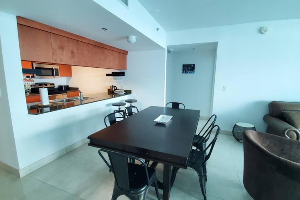 Luxury Penthouse Brickell 3 Bedrooms Free Parking Miami Bagian luar foto